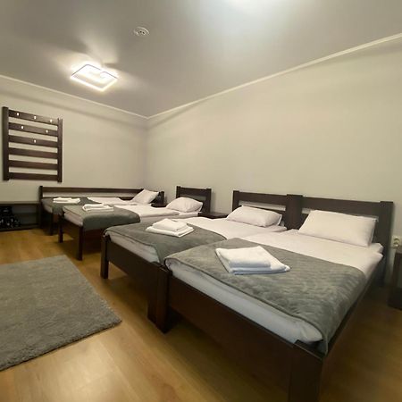 Szaboffcsik Bed and Breakfast Uzjhorod Eksteriør billede